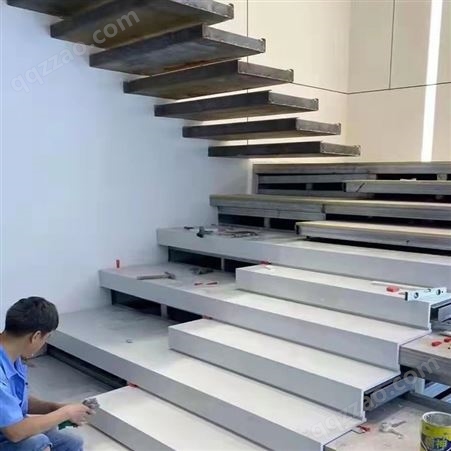 旋转楼梯定制厂家 室内旋转楼梯设计 服务