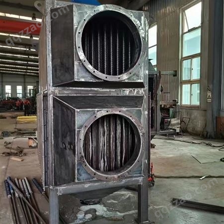 燃气锅炉低温余热热管换热器 焚烧炉热管余热回收装置 现货储备